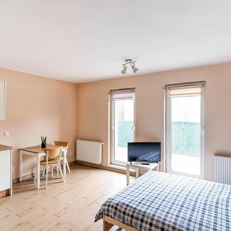 Apartmán Orange 2 With Big Terrace Vratislav